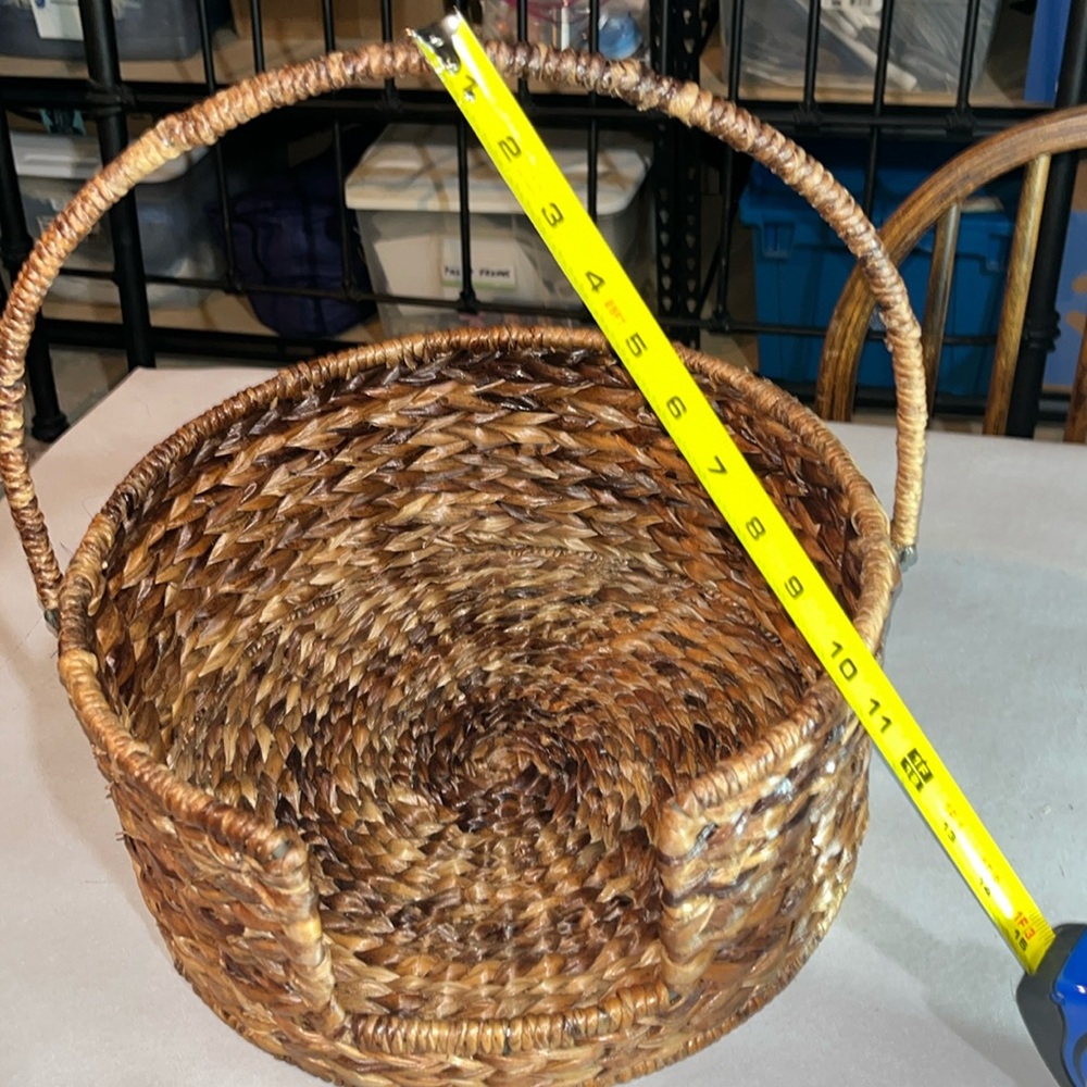 Round Handcrafted Shellacked Basket - Picture 1 of 6